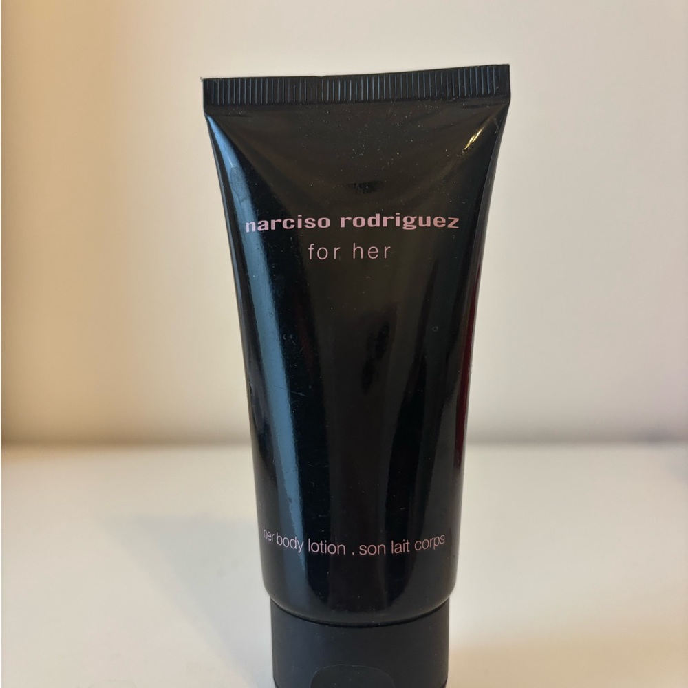Narciso Rodriguez For Her Body Lotion